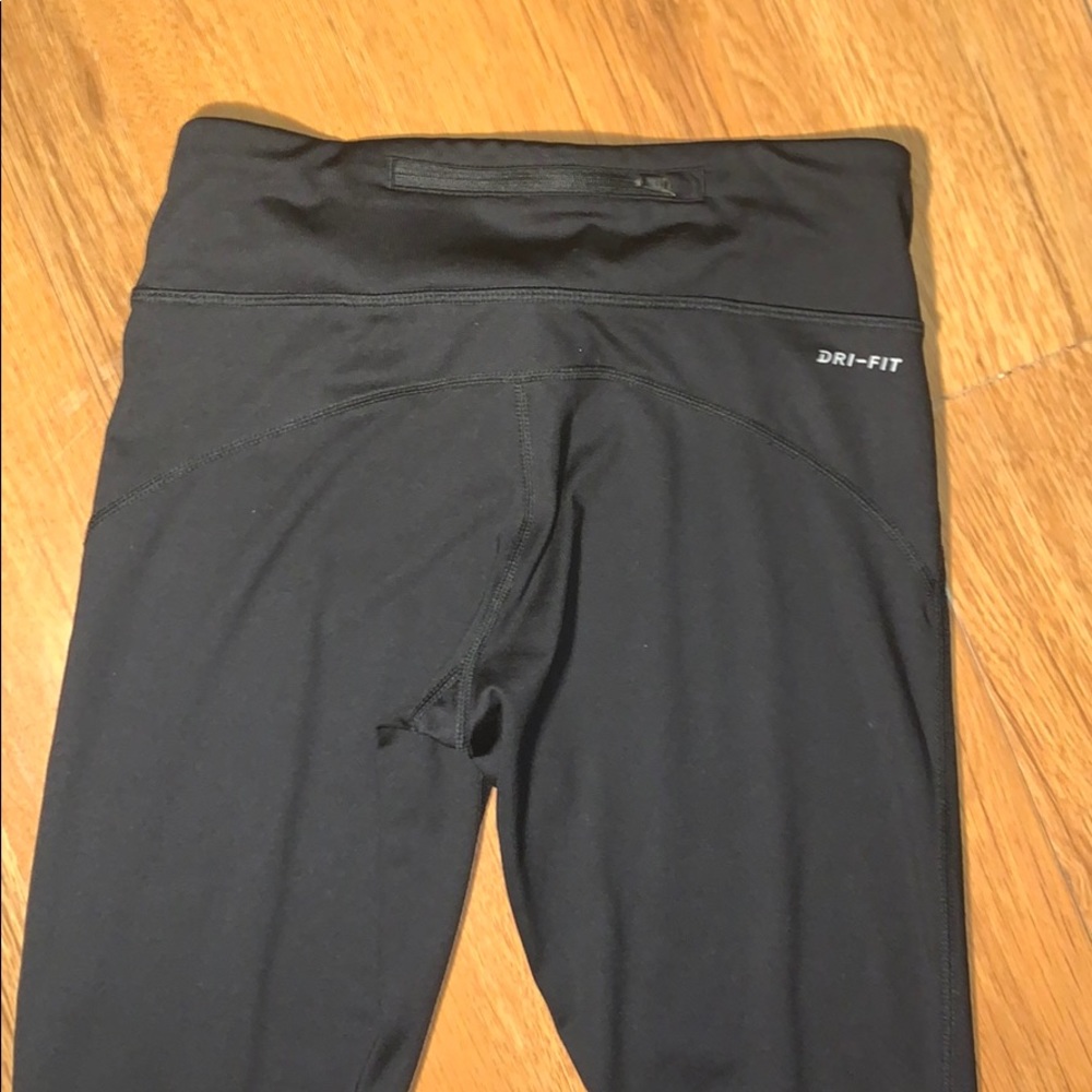 Nike Women Dri fit Black Workout Leggings Small - Picture 2 of 8